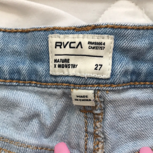 Shorts ☀️ - Picture 2 of 3